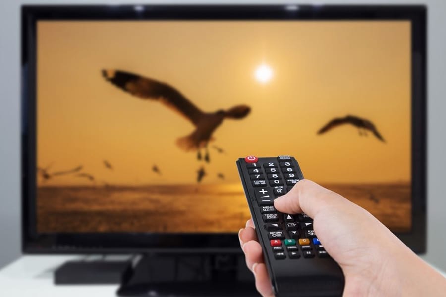 ടെലിവിഷനുകളിൽത്തന്നെ സാറ്റലൈറ്റ് ട്യൂണറുകൾ, സെറ്റ്-ടോപ് ബോക്സുകളുടെ സഹായമില്ലാതെ ഇനി ചാനലുകൾ കാണാം