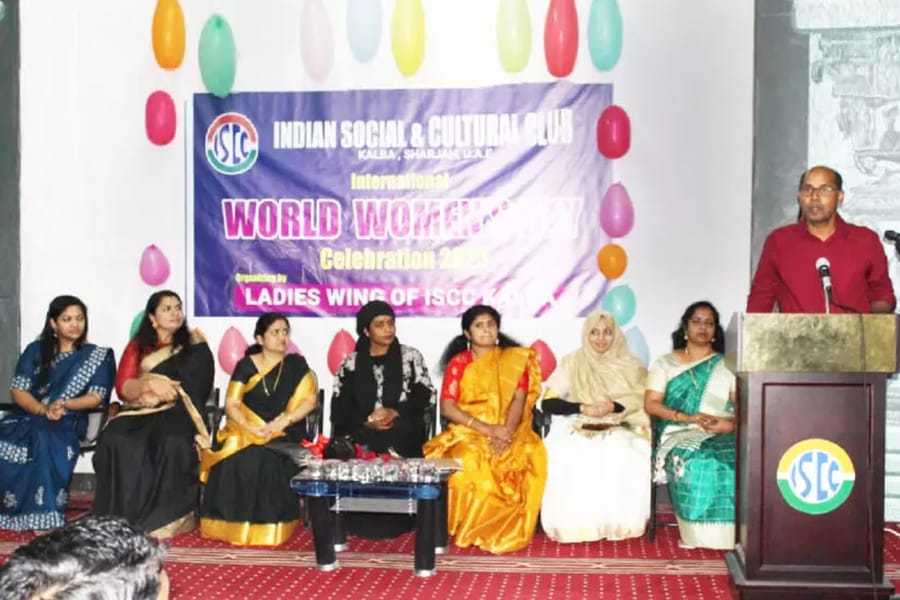 ഇ​ന്ത്യ​ൻ സോ​ഷ്യ​ൽ ആ​ൻ​ഡ്‌ ക​ൾ​ച​റ​ൽ ക്ല​ബി​ൽ അ​ന്ത​ർ​ദേ​ശീ​യ വ​നി​ത ദി​നാ​ഘോ​ഷ​വും പ്ര​വ​ർ​ത്ത​നോ​ദ്​​ഘാ​ട​ന​വും ന​ട​ത്തി