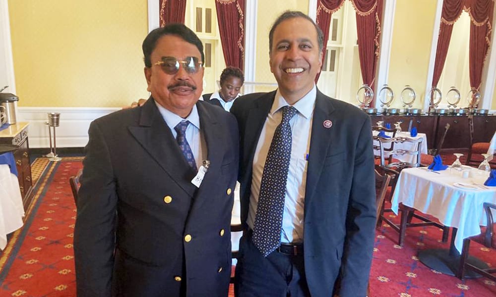 ഫൊക്കാന പ്രസിഡന്റ് ഡോ. ബാബു സ്റ്റീഫൻ രാജാ കൃഷ്ണമൂർത്തിയുമായി കൂടിക്കാഴ്ച നടത്തി