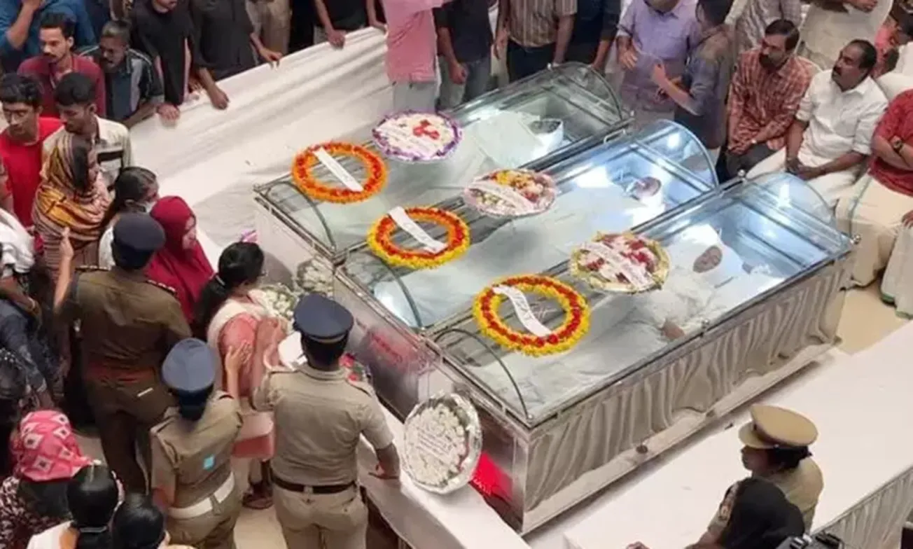 പ്രിയ സുഹൃത്തുക്കൾക്ക് കണ്ണീരോടെ വിട; കുസാറ്റിൽ പൊതുദർശനം പൂർത്തിയായി