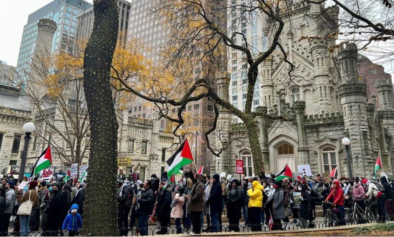 ഇസ്രായേൽ-ഹമാസ് യുദ്ധത്തിലേക്ക് ശ്രദ്ധ ആകർഷിക്കാൻ ചിക്കാഗോയിൽ ഗതാഗതം തടഞ്ഞു പ്രതിഷേധം -പി പി ചെറിയാൻ