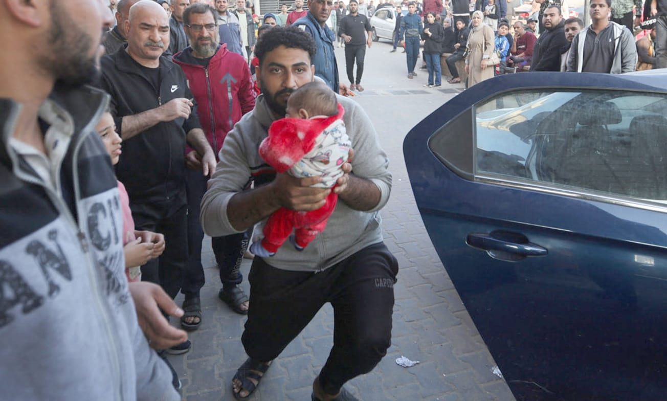ഗാസ പട്ടണത്തിൽ നിന്ന് കൂട്ടത്തോടെ പലായനം ചെയ്യാൻ ഇസ്രായേൽ സൈന്യം വീണ്ടും ഉത്തരവിട്ടു