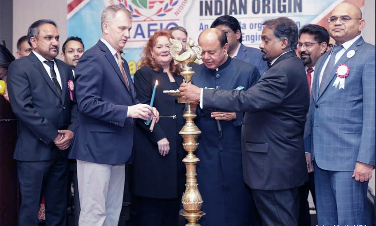 ഇന്ത്യന്‍ എന്‍ജിനീയേഴ്‌സ് അസോസിയേഷന്‍ ആനുവല്‍ ഗാല യു.എസ് കോണ്‍ഗ്രസ്മാന്‍ ഷോണ്‍ കാസ്റ്റണ്‍ ഉദ്ഘാടനം ചെയ്തു