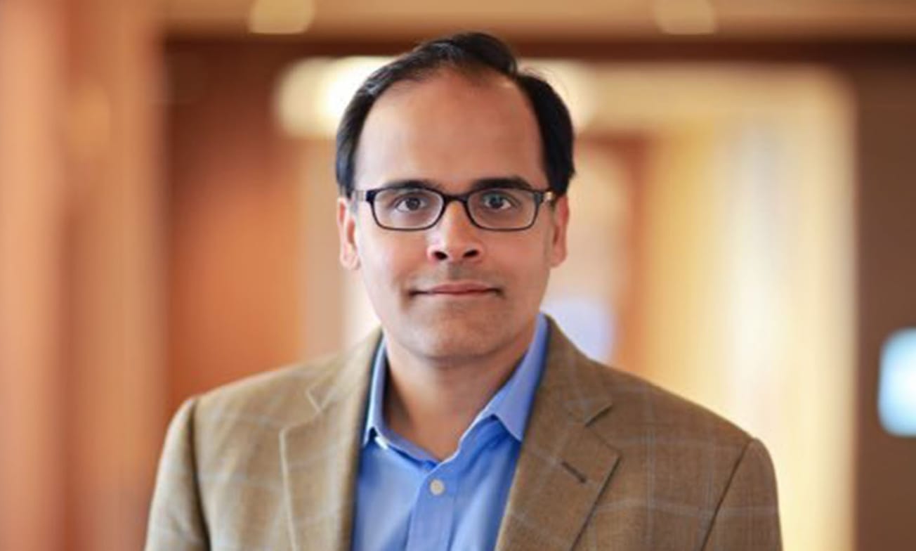 ദേവൻ പരേഖിനെ ഐഡിഎഫ്‌സിയിലേക്ക് വൈറ്റ് ഹൗസ് പുനർനാമകരണം ചെയ്തു