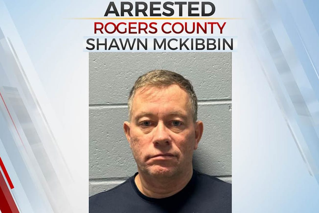 വ്യാജരേഖകൾ ചമച്ച് വീട് വാങ്ങാൻ ശ്രമിച്ച പോലീസ് മേധാവിയെ നീക്കം ചെയ്യാൻ ടൗൺ ബോർഡ് വോട്ട് ചെയ്തു