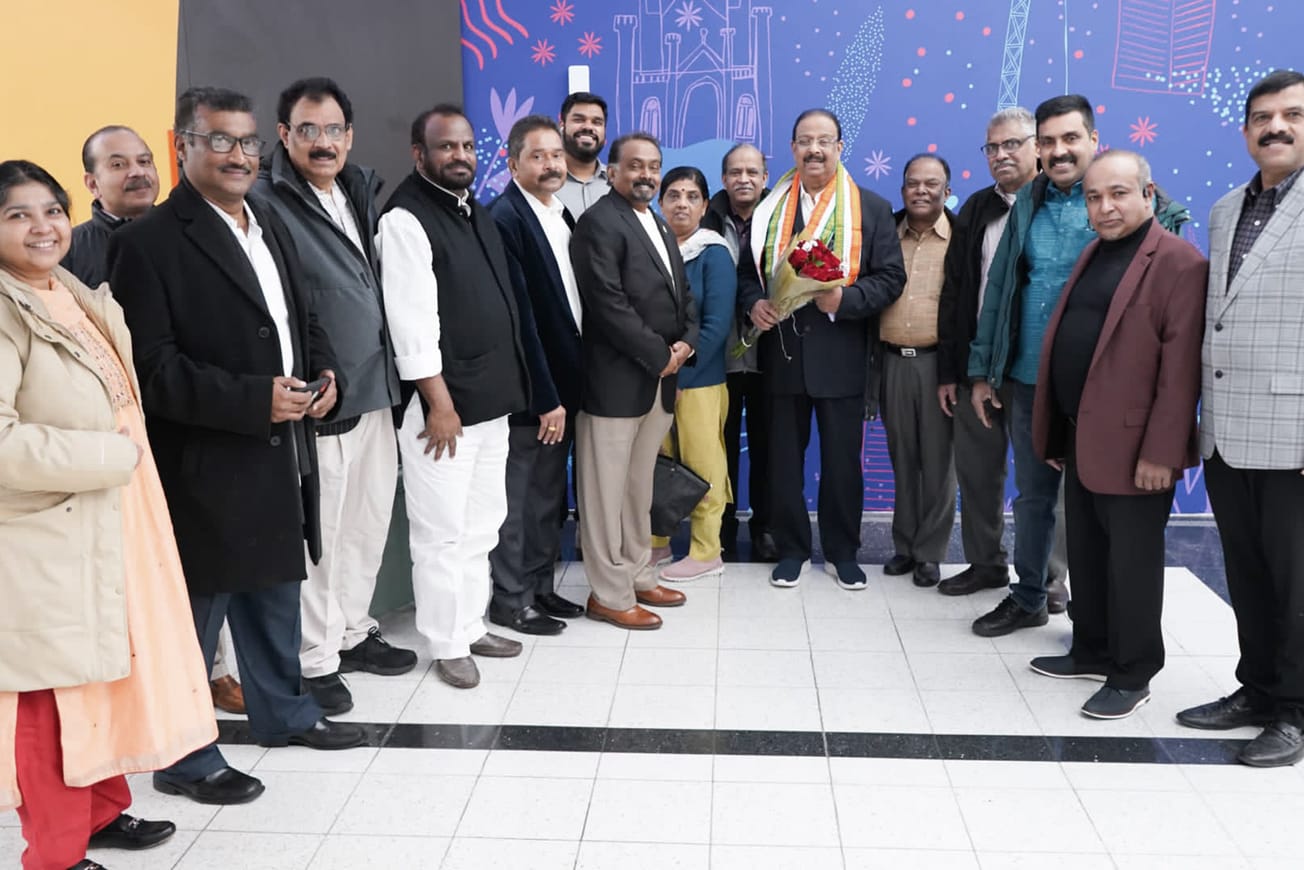 കെപിസിസി പ്രസിഡണ്ട് ശ്രീ കെ സുധാകരനു ചിക്കാഗോ വിമാനത്താവളത്തിൽ ഊഷ്മള സ്വീകരണം