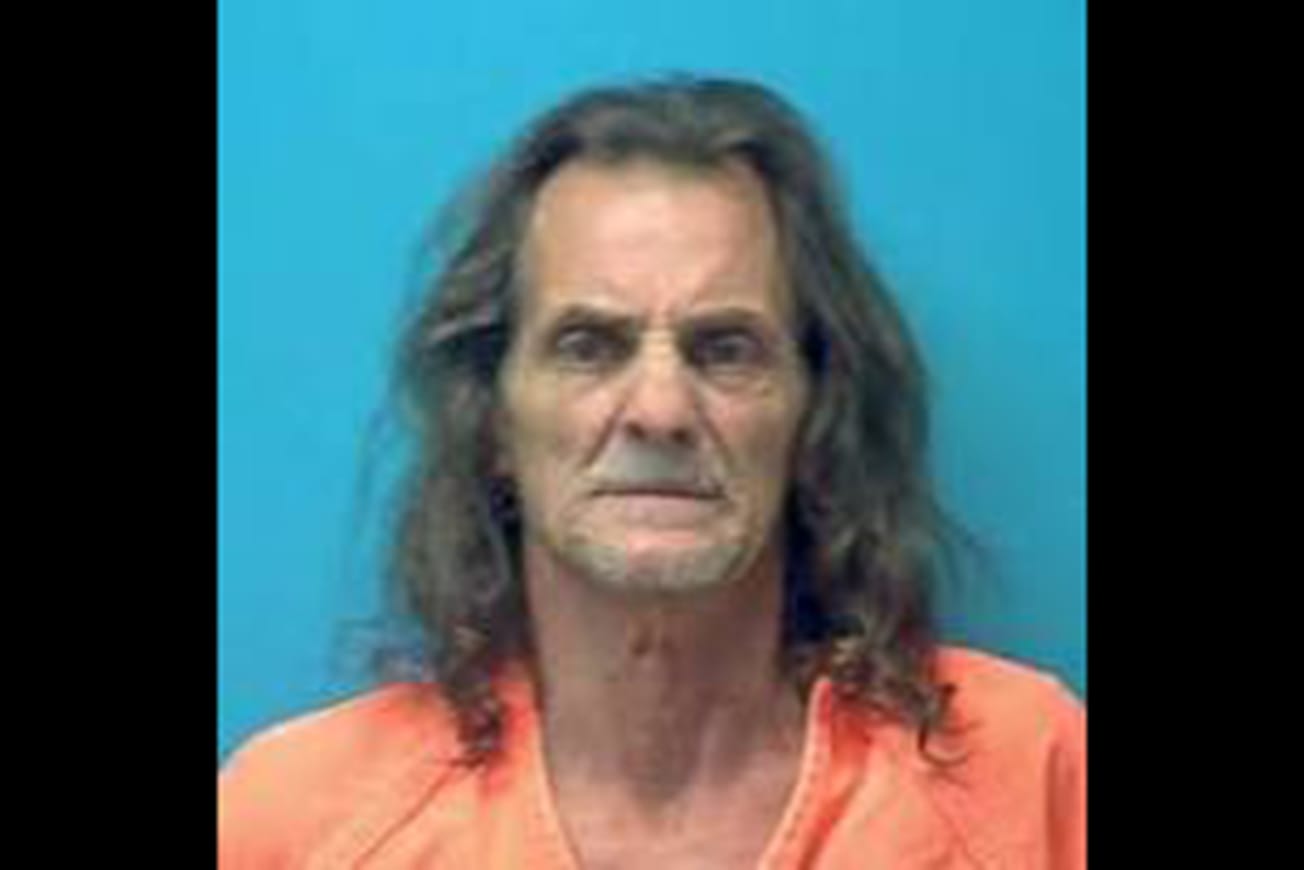 8 വയസ്സുള്ള ആൺകുട്ടിയെ കുത്തിക്കൊന്ന മുത്തച്ഛനു 35 വർഷത്തെ തടവു