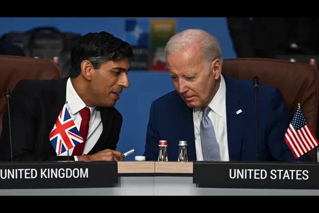 ഇറാൻ പിന്തുണയുള്ള തീവ്രവാദികൾക്കെതിരെ യുഎസ് ബ്രിട്ടൻ സംയുക്ത ആക്രമണമാരംഭിച്ചു