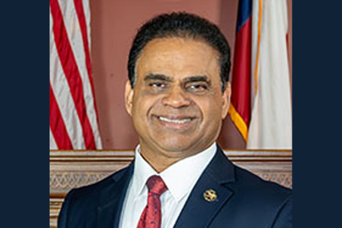 ആരോപണങ്ങൾ "രാഷ്ട്രീയ പ്രേരിത"മാണെന്ന് ചൂണ്ടിക്കാട്ടി ഫോർട്ട് ബെൻഡ് കൗണ്ടി ജഡ്ജി കെ പി ജോർജ് രണ്ട് പേജുള്ള പ്രസ്താവന പുറത്തിറക്കി