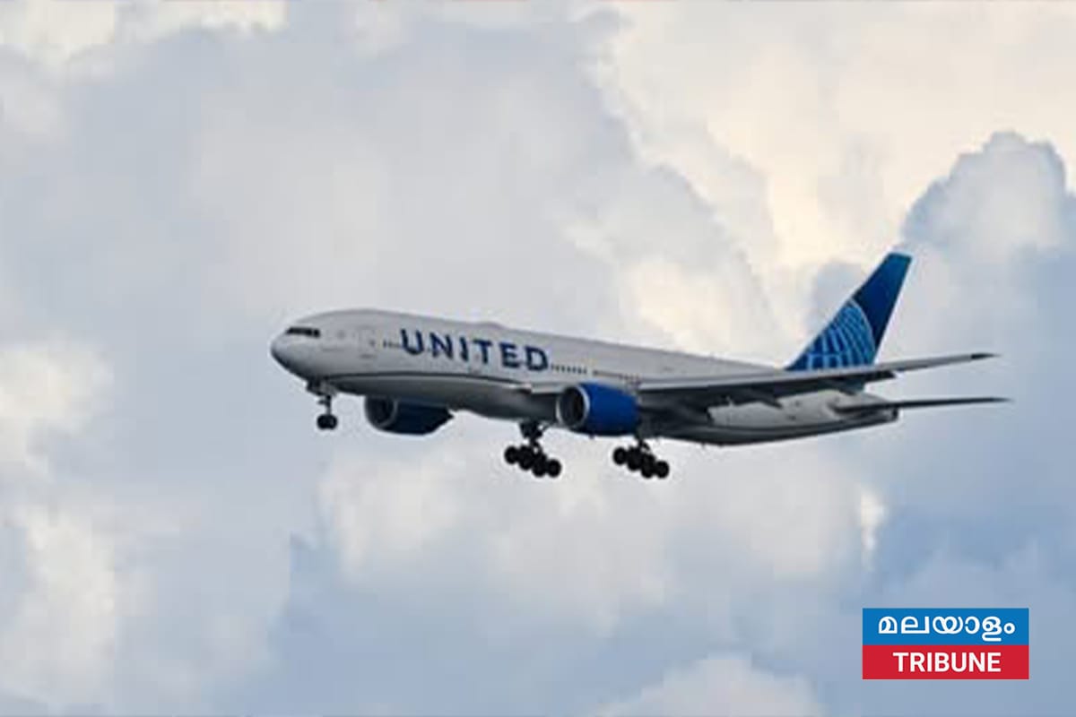 വിമാനത്തിൽ പുക, ചിക്കാഗോയിലേക്ക് പോകുന്ന വിമാനം അടിയന്തര ലാൻഡിംഗ് നടത്തി