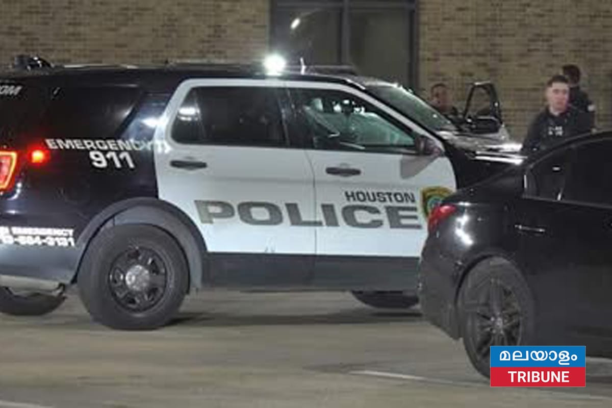 ഹ്യൂസ്റ്റണിൽ സംഘർഷത്തിനിടെ ഡ്രൈവർ ആൾക്കൂട്ടത്തിലേക്ക് വാഹനം ഇടിച്ചുകയറി; അഞ്ച് പേർക്ക് പരിക്ക്
