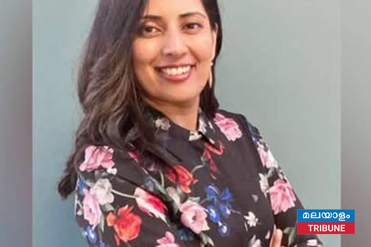 സുപ്ന ജെയിൻ, ഇലിയോണിലെ നേപ്പർവില്ലെ സിറ്റി കൗൺസിൽ അംഗമായി സത്യപ്രതിജ്ഞ ചെയ്തു