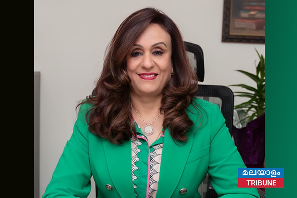 കാനഡയിൽ നിന്ന് ആർ.വി.പി ആയി അഭിഭാഷകയായ ലതാ മേനോൻ