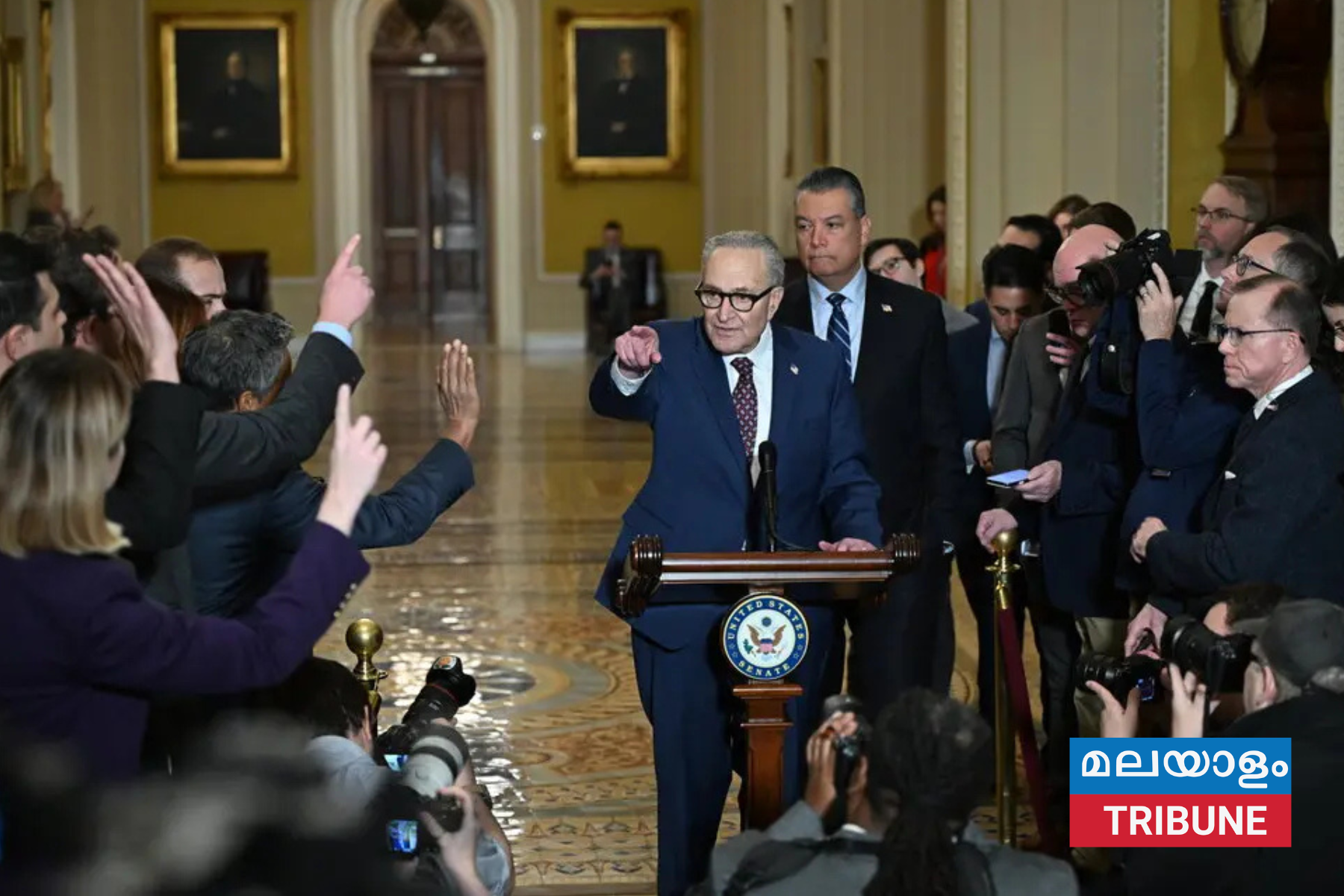 ഗവൺമെന്റ് സ്തംഭനം ഒഴിവാക്കാൻ ധാരണ: ട്രംപ് ഭരണകൂടവും ഡെമോക്രാറ്റുകളും കൈകോർക്കുന്നു